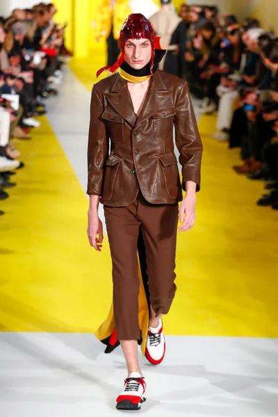 Look 5